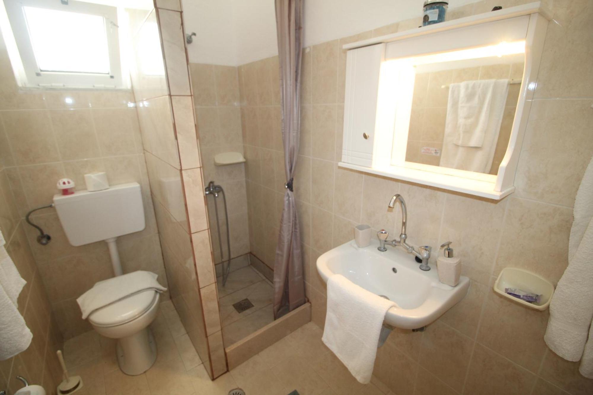 Tony'S Apartments Agios Georgios  ภายนอก รูปภาพ