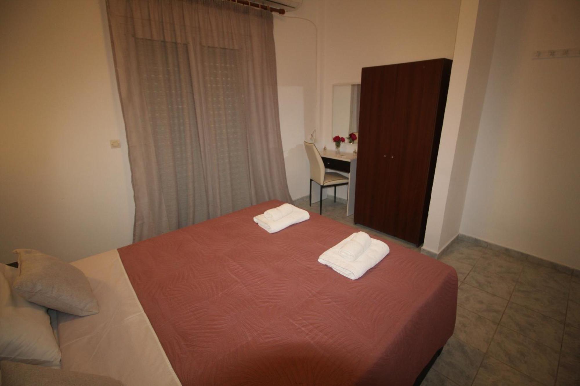 Tony'S Apartments Agios Georgios  ภายนอก รูปภาพ