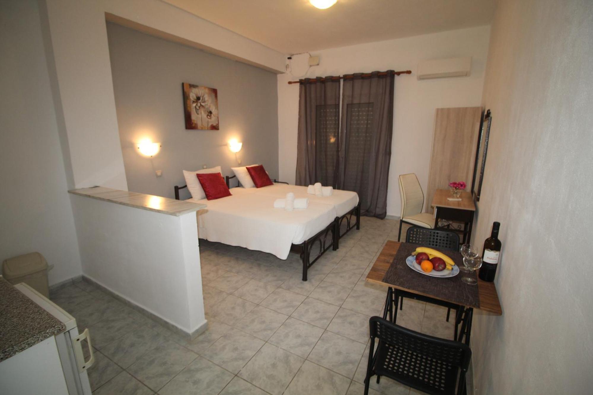 Tony'S Apartments Agios Georgios  ภายนอก รูปภาพ