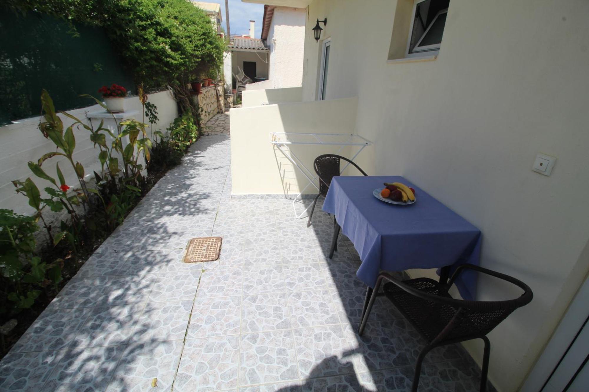Tony'S Apartments Agios Georgios  ภายนอก รูปภาพ