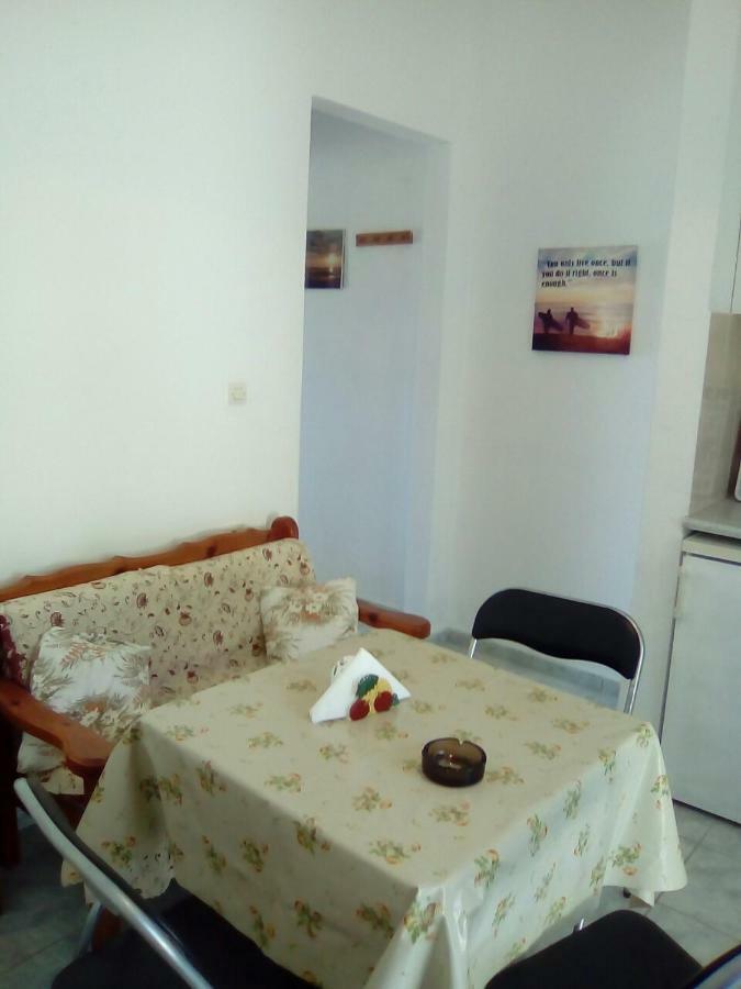 Tony'S Apartments Agios Georgios  ภายนอก รูปภาพ