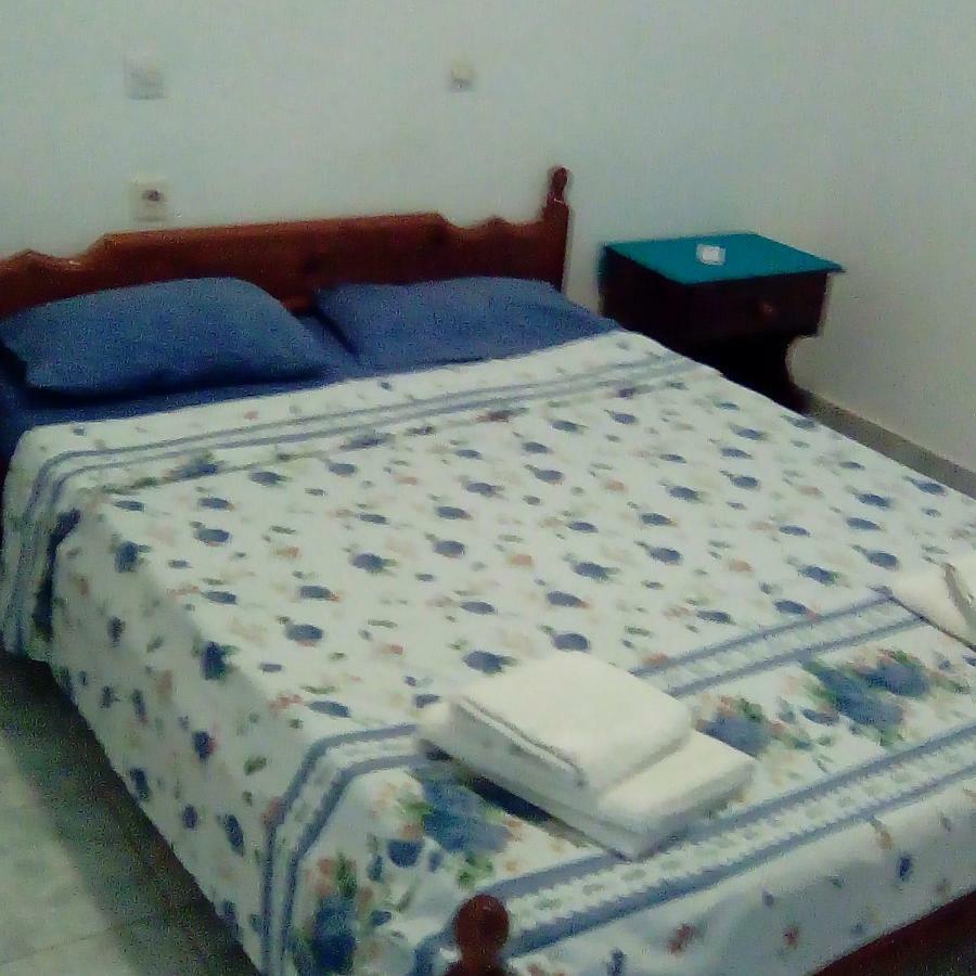 Tony'S Apartments Agios Georgios  ภายนอก รูปภาพ